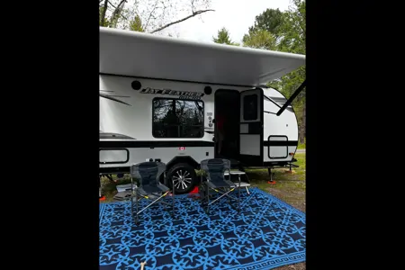 Rachel's Jayco Jay Feather Travel Trailer