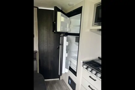 Rachel's Jayco Jay Feather Travel Trailer
