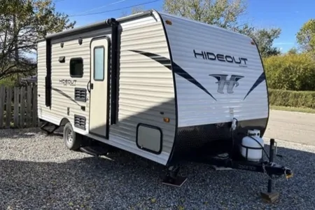 Tanja's Cozy Hideout Trailer