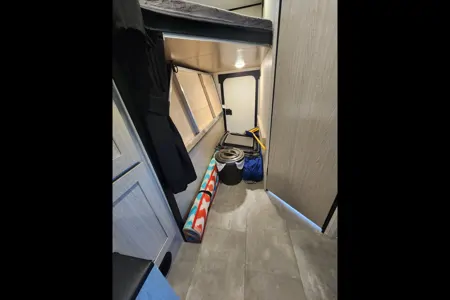 Luxurious Lightweight Apex 256BHS Travel Trailer
