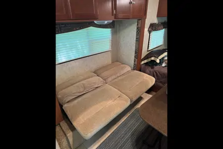 Stephen's Dutchmen 16’ Travel Trailer
