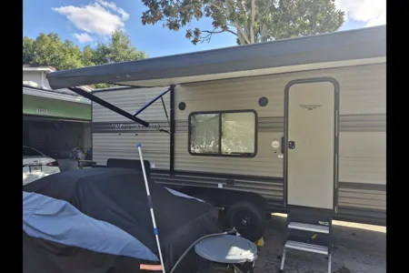 Nancy's Forest River Wildwood X-Lite 261BHXL Travel Trailer
