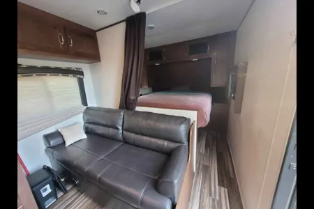 Ryan's Jayco 26BH Travel Trailer