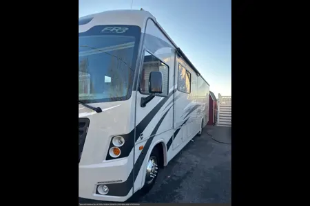 Forest River FR3 32DS