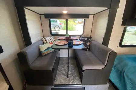 JJ’s Jayco JayFlight