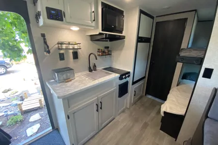 JJ’s Jayco JayFlight