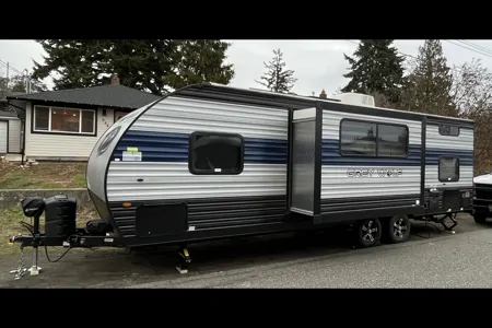 Aaron's Forest River Grey Wolf Travel Trailer
