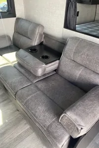 Easy tow trailer