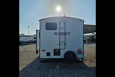2022 Sunset Trail 272BH | Starlink, Pet Friendly, Sleeps 8+