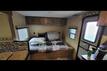 Katine Escape Trailer Industries 196 Roulotte