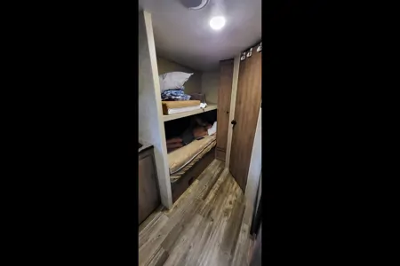 Katine Escape Trailer Industries 196 Roulotte