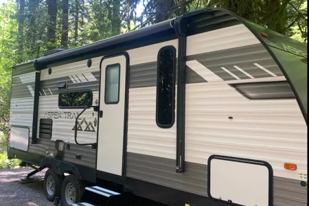 Family Travel Trailer- Dutchmen Aspen 