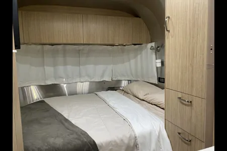 Justin's Airstream Flying Cloud Travel Trailer
