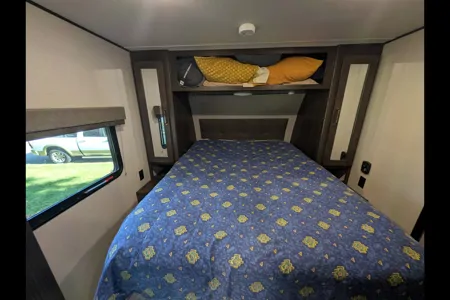 The Grand Adventure 33 – Sleeps 8 Comfortably