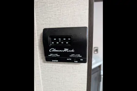 The Grand Adventure 33 – Sleeps 8 Comfortably