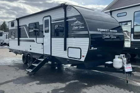 2026 East to West Della Terra 250QB- Jackson RV Rental