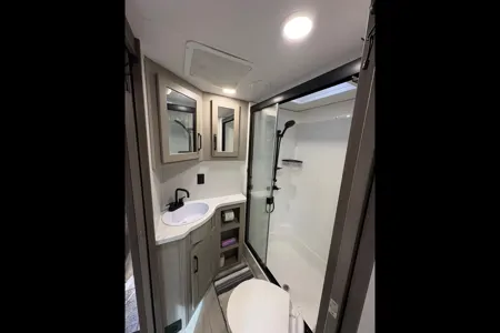 David's Grand Design 41G Momentum Fifth Wheel