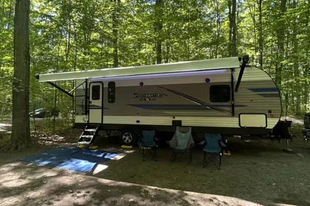 Melissa's Sportsman 241RKLE Travel Trailer