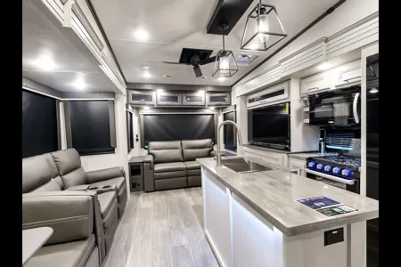 22' Keystone Cougar 368MBI Fifth Wheel