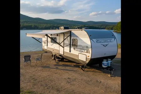 Fireside RV's 2022 KZ RV Sportsmen 260BHSE - LMI2053