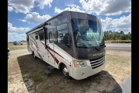 Mirada Forest River Coachmen  Class A(A-2)