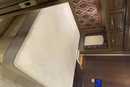 Wagners Entegra Coach Anthem Class A