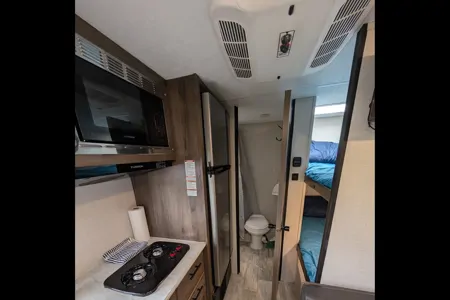 Primetime 2021 Travel Trailer-Under 5k lbs!