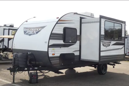 Stéphane Forest River Salem FSX 178BHSK Roulotte