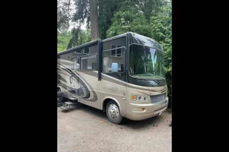 Jo's Forest River georgetown Class A