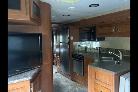 Jo's Forest River georgetown Class A