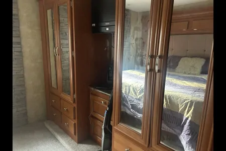 Jo's Forest River georgetown Class A