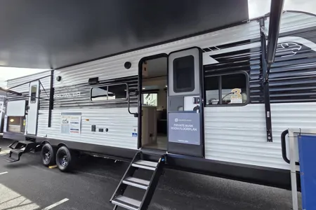 Rv Rentals Way of Life's Duel AC 2026 JAYCO Heartland Prowler (HP0132)