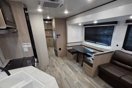 Rv Rentals Way of Life's Duel AC 2026 JAYCO Heartland Prowler (HP0132)