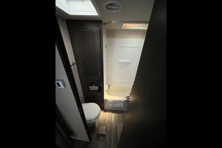 Kid/Pet Friendly Travel Trailer