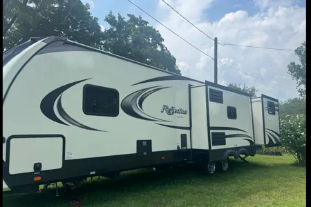 Grand Design Reflection Travel trailer
