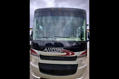 Big Baaaaby Tiffin Motorhomes Allegro Open Road Class A