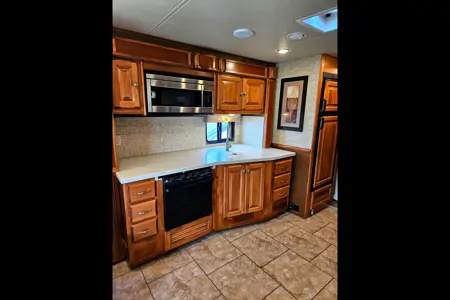 Big Baaaaby Tiffin Motorhomes Allegro Open Road Class A