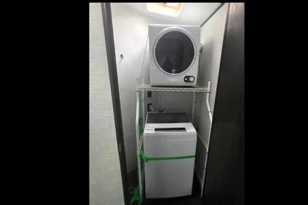 Cuda's 2021 Keystone Bullet Premier 330bhs