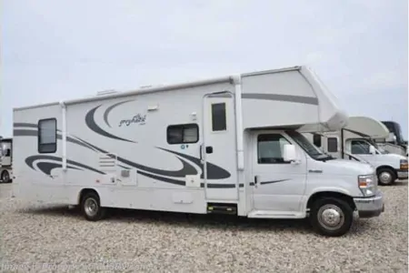 Daniel's Jayco GREYHAWK 31SS Class C