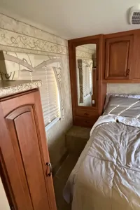 Daniel's Jayco GREYHAWK 31SS Class C