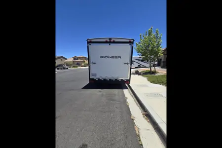Toy Hauler Pioneer