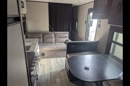 nolan's Jayco Jay Flight SLX Travel Trailer