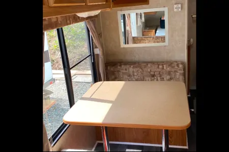 White lightning 19’