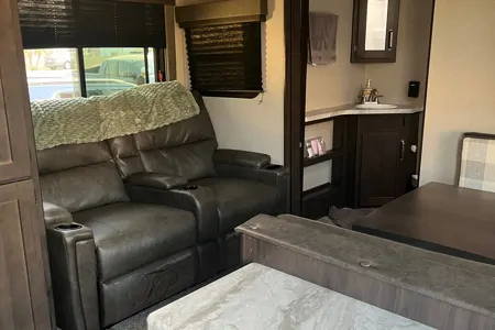 J & Ps Grand Design Transcend xplore Travel Trailer