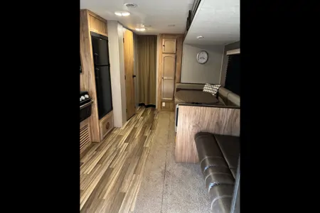 Coachmen Freedom Express Travel Trailer