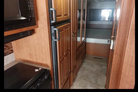 Daniel's Damon Daybreak 3578 Class A