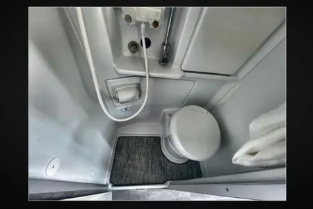 19B - 2022 Thor Motor Coach SANCTUARY