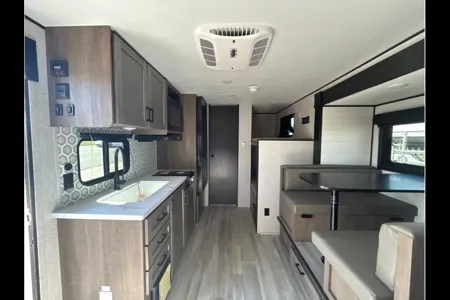 2025 NEW comfy and easy to Tow