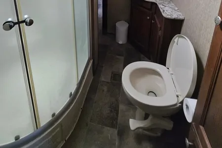 Chris's Keystone 359fwmpr Fifth Wheel