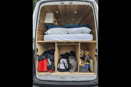 Stand 6ft+ Inside Save Money on Fuel: Diesel Engine Cozy Cabin on Wheels!